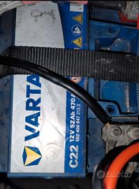 Batteria auto Varta modello C22 - 12V - 52Ah- 470A