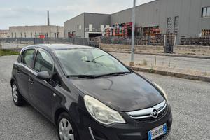 Opel Corsa 1.2 Benzina 5 porte – Anno 2013