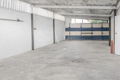 Ampio locale di 227 mq elmas