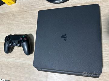 PlayStation 4 Slim LEGGI!