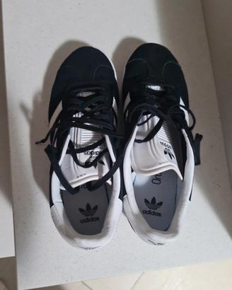 scarpe adidas