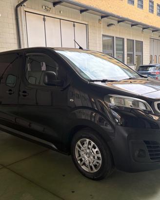 Peugeot Traveller Expert BlueHDi 115 S&S Long Acti