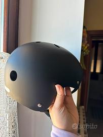 Kit Sicurezza Bici/Monopattino: Casco + Lucchetto