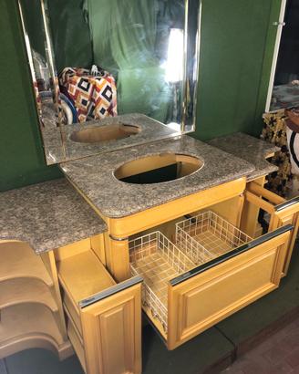 Mobili arredo bagno specchi marmi