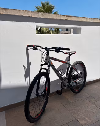 *Atala Replay 27.5" – MTB con freni a disco*