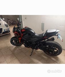 Suzuki gsxs750