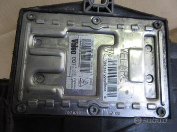 Centralina xeno dx AUDI A4 4x4 2.5cc TD del 2002