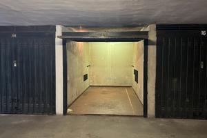 Garage - Box  Via Dora Riparia, 6