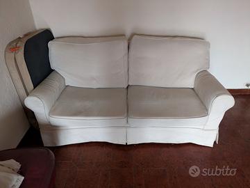 divano 2 posti