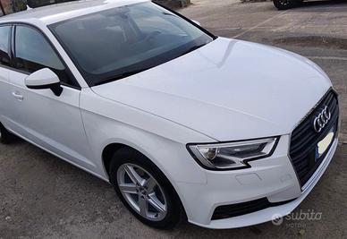 Audi A3 SPB 1.6 TDI 116 CV S tronic Business