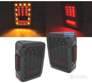 FANALI JEEP WRANGLER JK 07-18 A LED FUMÉ