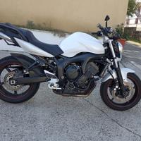 Yamaha FZ6 - 2008