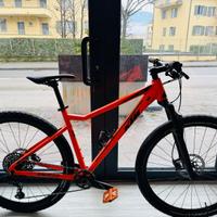 mountain bike front KTM Ultra Race 29 taglia L