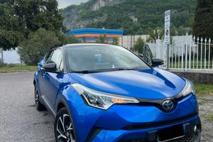 Toyota C-HR 1.8 Hybrid E-CVT Trend