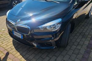 bmw serie 2 nera anche per neo patentati