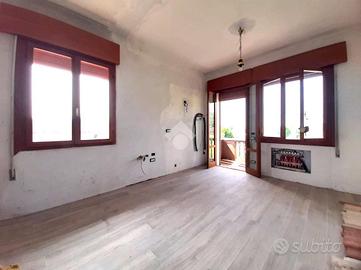 2 LOCALI A LOZZO ATESTINO