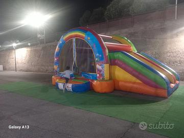 gonfiabile più playground 