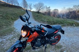Ktm Duke 690 A2