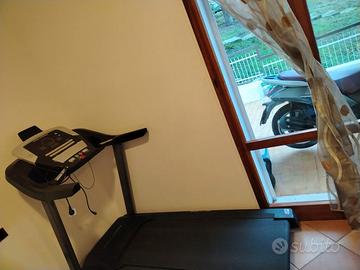 Tapis roulant tenuto benissimo