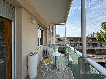 MONOLOCALE A CERVIA