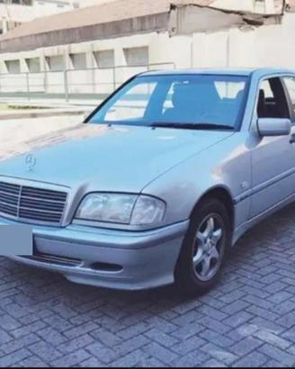 MERCEDES C200 KOMPRESSOR Classic 192cv con CRS