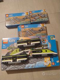 Treno lego 40377 praticamente nuovo con binari