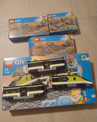 Treno lego 40377 praticamente nuovo con binari