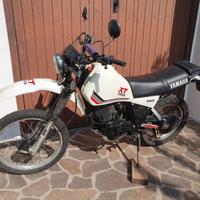 Yamaha XT 550 - 1984