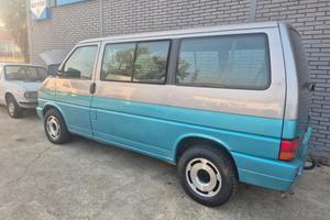 VW Pulmino 8 posti benzina GPL SYNCRO