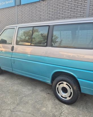 VW Pulmino 8 posti benzina GPL SYNCRO