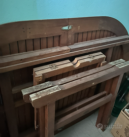 Tavolo in legno da esterno con 6 sedie