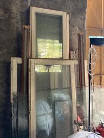 Porta finestra in legno