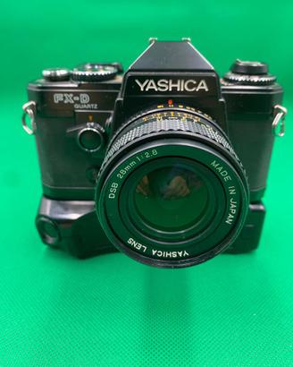 Fotocamera Yashica FX-D Quartz