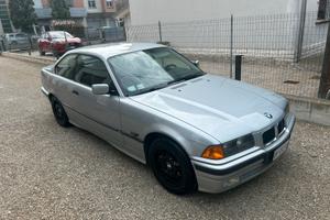 Bmw E36 318 is