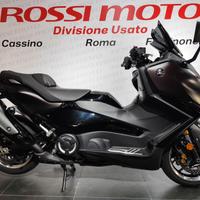 YAMAHA TMAX 560 TECH MAX 2025 DEMO