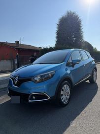 Renault Captur 1.5 dCi 90 CV - Blu metallizato