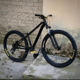 Wheelie bike rockrider explore 500 26