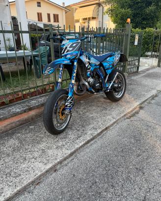 Kit carene completo di tutto yz 125