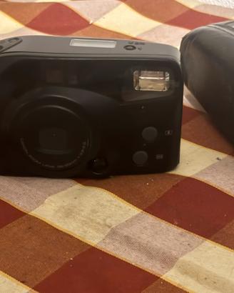 Macchina fotografica Canon anni 90