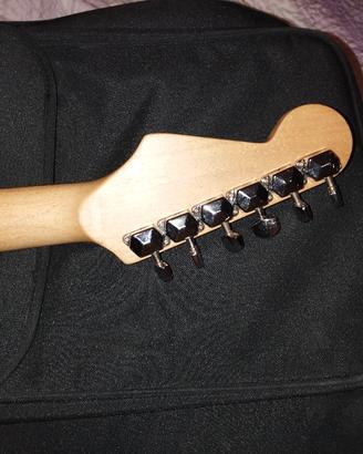 chitarra elettrica 