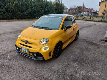 Abarth 595 competizione
