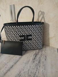 Borsa tote firmata Elisabetta Franchi