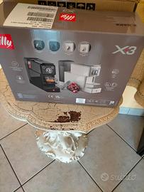 macchina caffè illy