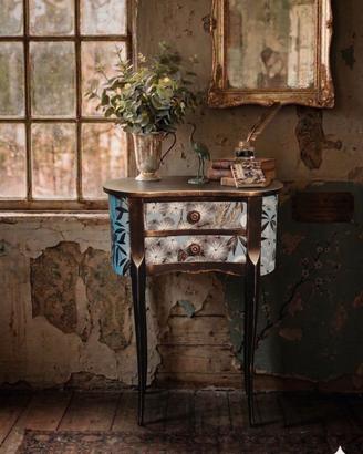 Mobiletto Comodino in Stile Chinoiserie
