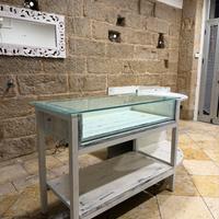 BANCO CASSA PER NEGOZIO DI ABBIGLIAMENTO