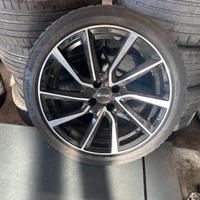 Cerchi in lega 17H2 + gomme invernali