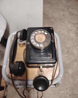 Telefono dà parete