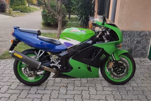 KAWASAKI ZXR 750 L