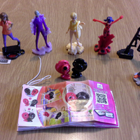 Serie completa Miraculous kinder anno 2018