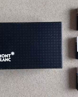 Set Montblanc-Portapenne + 3 confezioni inchiostro